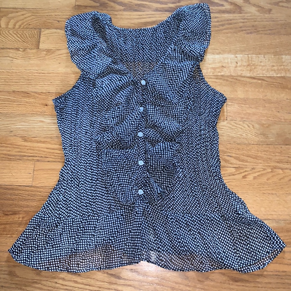 Polkadot Sleeveless Blouse